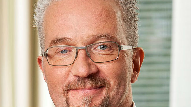 Professori Pekka Aula